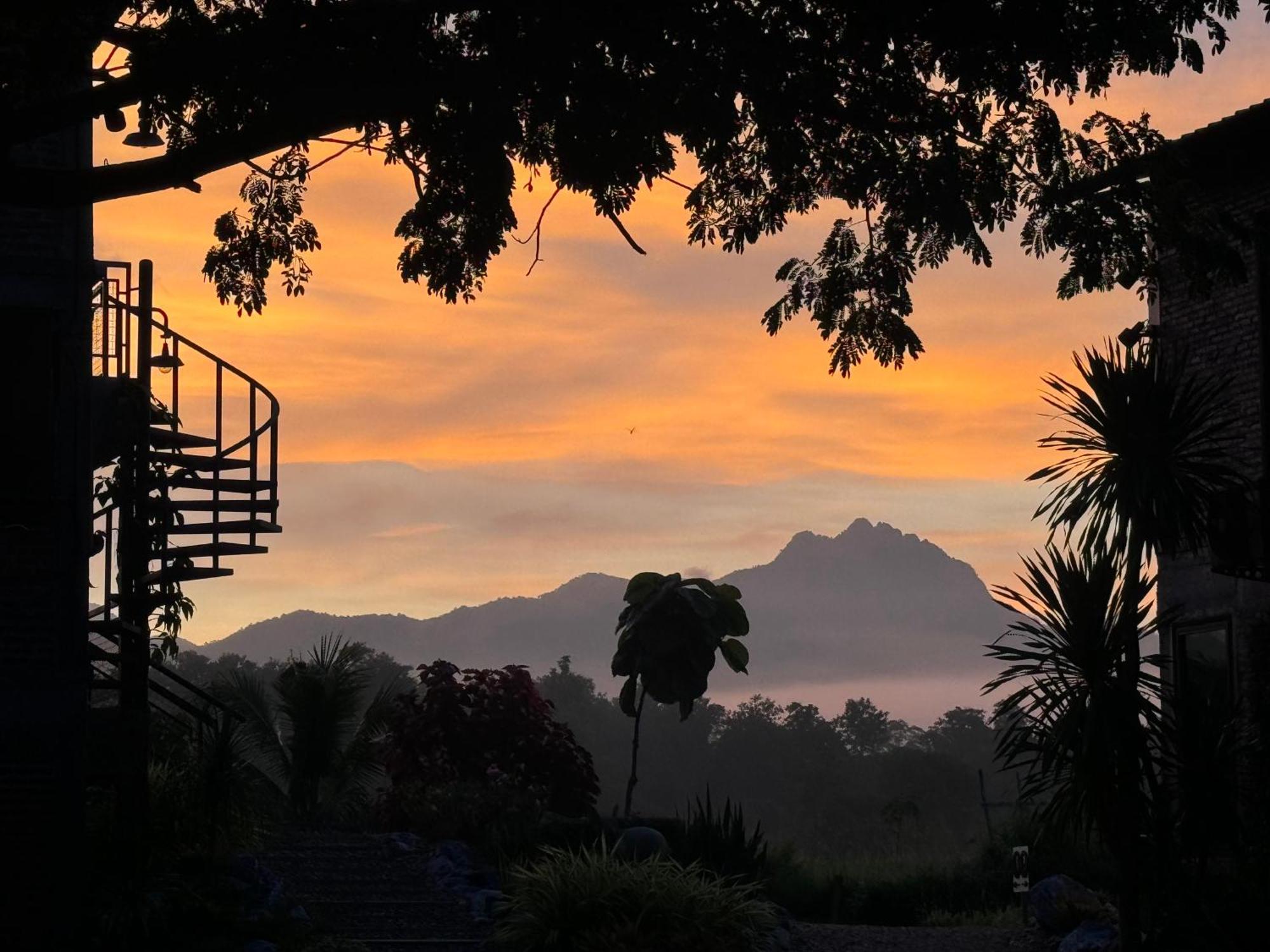 Suanglangna Phrae Exterior foto